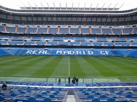 สนามแข่ง Santiago Bernabeu