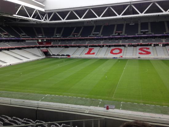 สนามแข่ง Stade Pierre Mauroy 